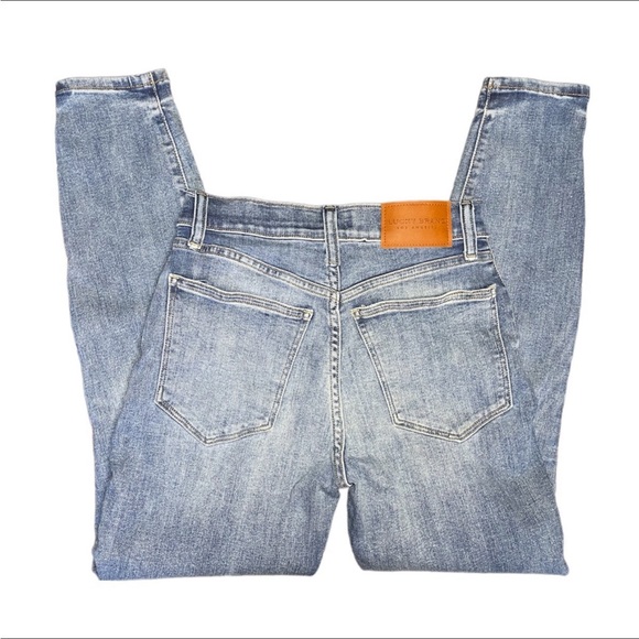 🚫Lucky Brand High Rise Bridgette Skinny Jeans🚫SOLD🚫 - Picture 3 of 7